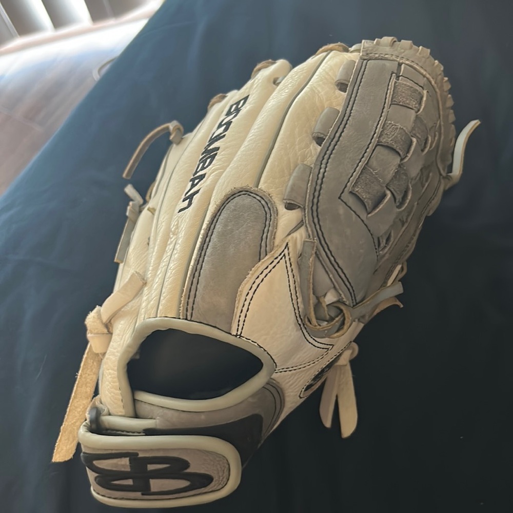 Boombah baseball fielding glove